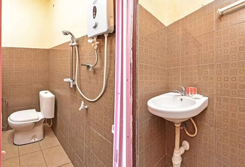 ホテル Oyo 90605 Nurulhuda Langkawi Hillview Roomstay