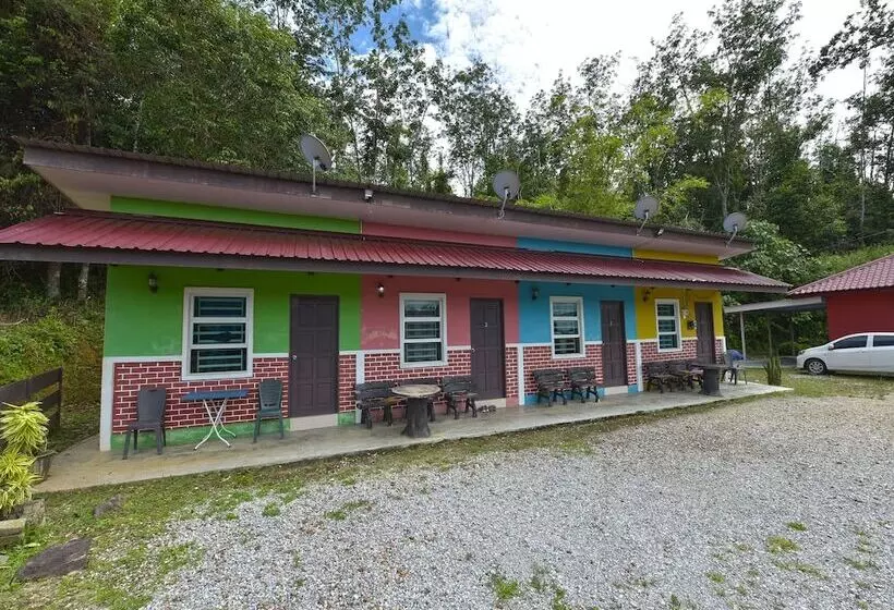 ホテル Oyo 90605 Nurulhuda Langkawi Hillview Roomstay