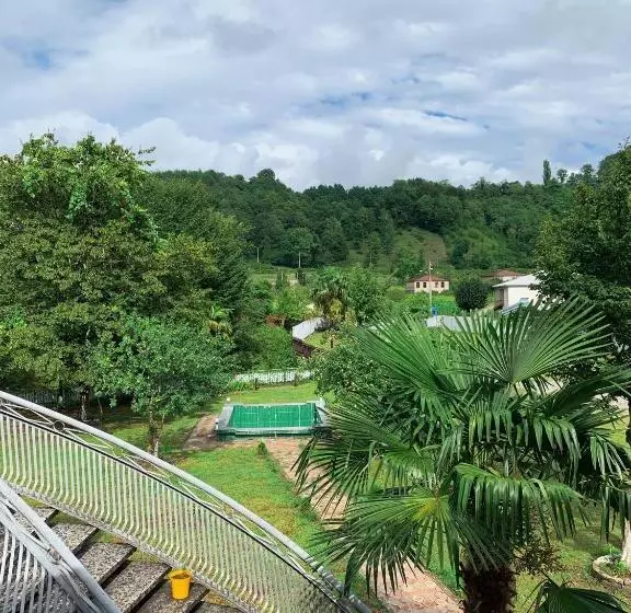 پانسیون Matua Guest House