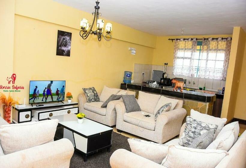 Chui By Rorric Safaris