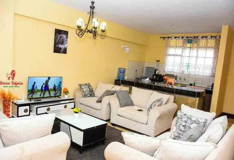 Chui By Rorric Safaris