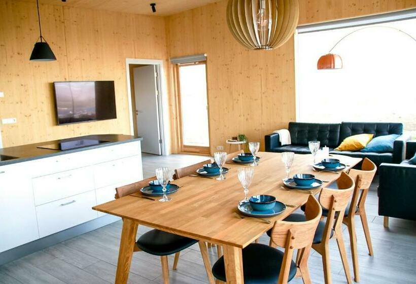 Hulduland 1, Hálönd, Akureyri