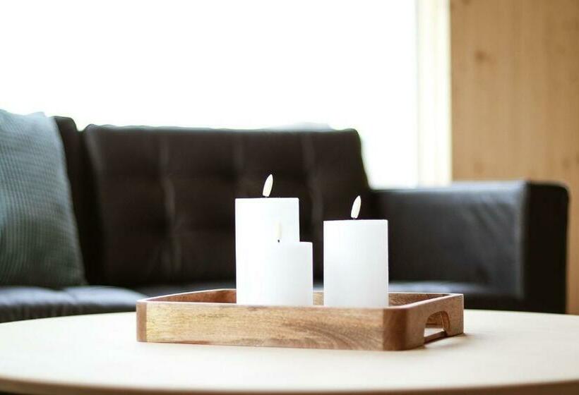 Hulduland 1, Hálönd, Akureyri