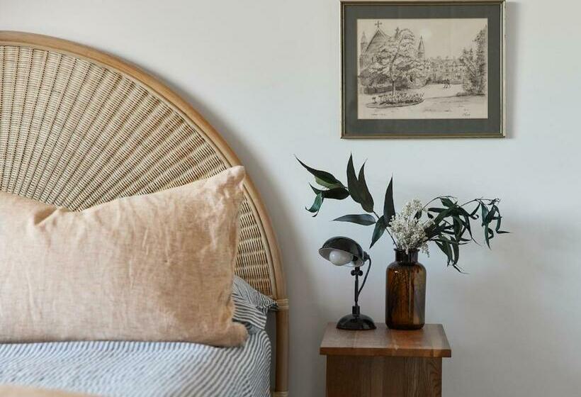 Chart House Large Spacious ,sleeps 6,walk To Freo