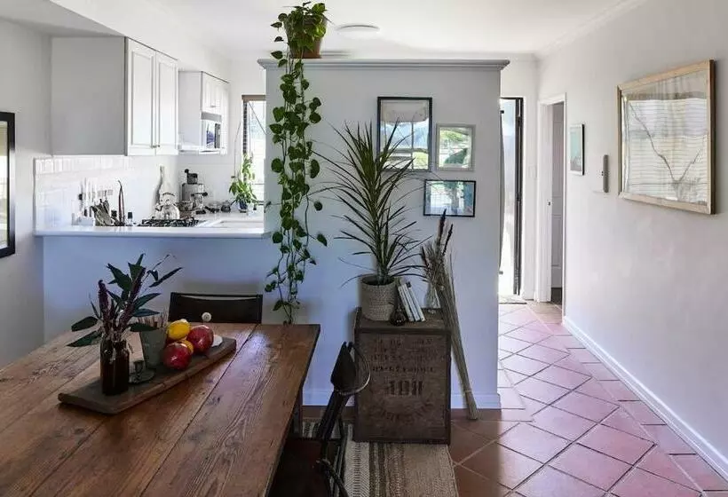 Chart House Large Spacious ,sleeps 6,walk To Freo