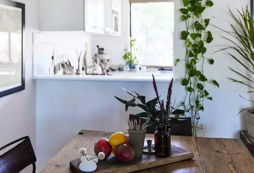 Chart House Large Spacious ,sleeps 6,walk To Freo