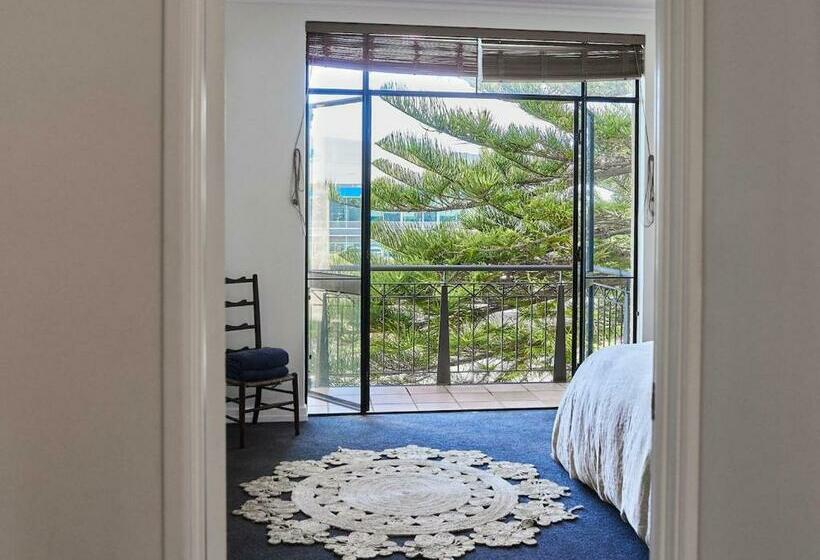Chart House Large Spacious ,sleeps 6,walk To Freo