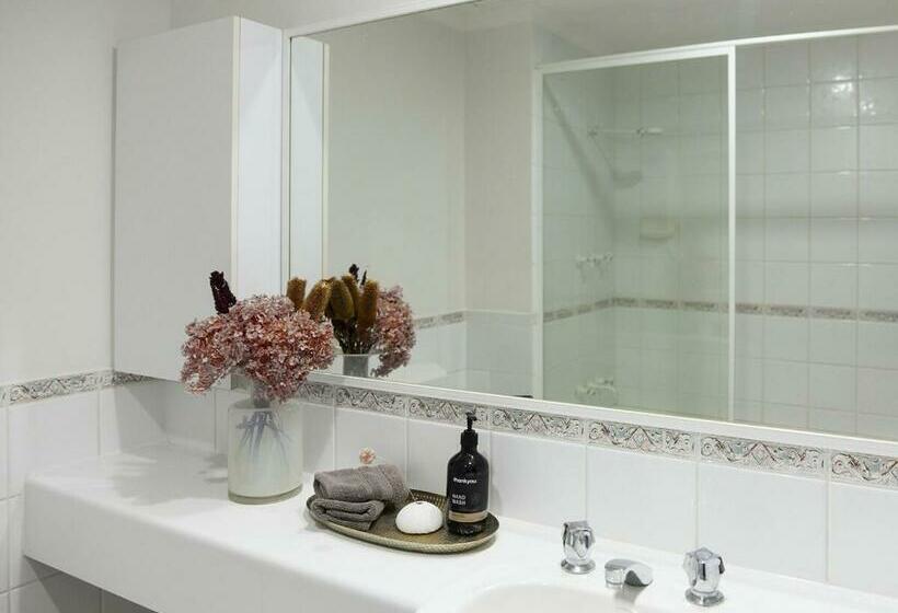 Chart House Large Spacious ,sleeps 6,walk To Freo