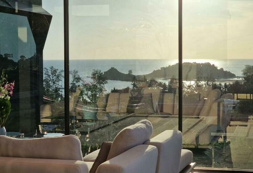 Villa Obsidian, With Staff, Sea View And Walk To Choeng Mon Beach