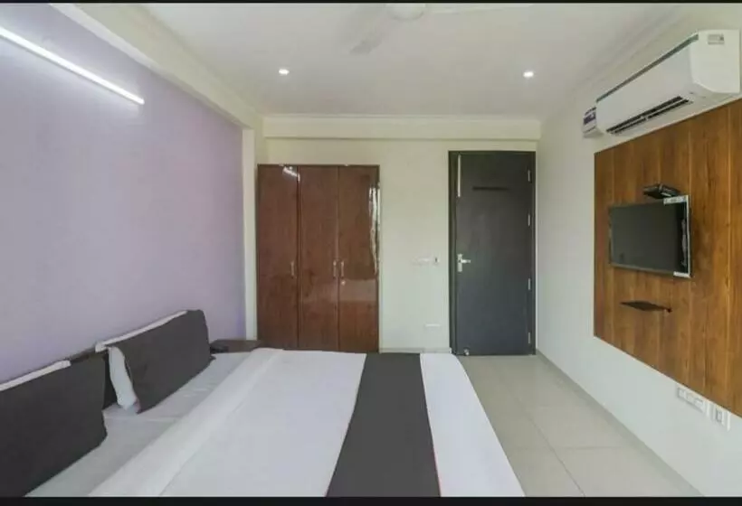 هتل Akshay By Wb Inn