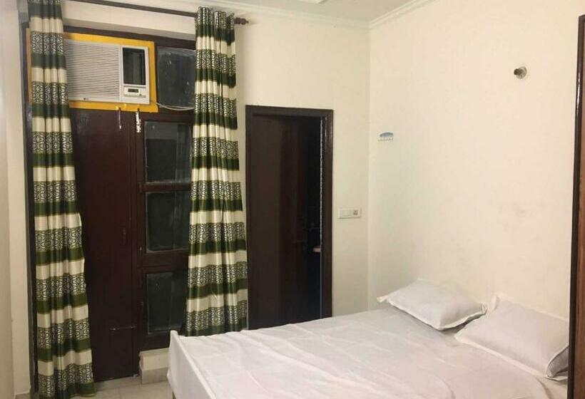 Hotel Spot On 93358 Malik Guest House