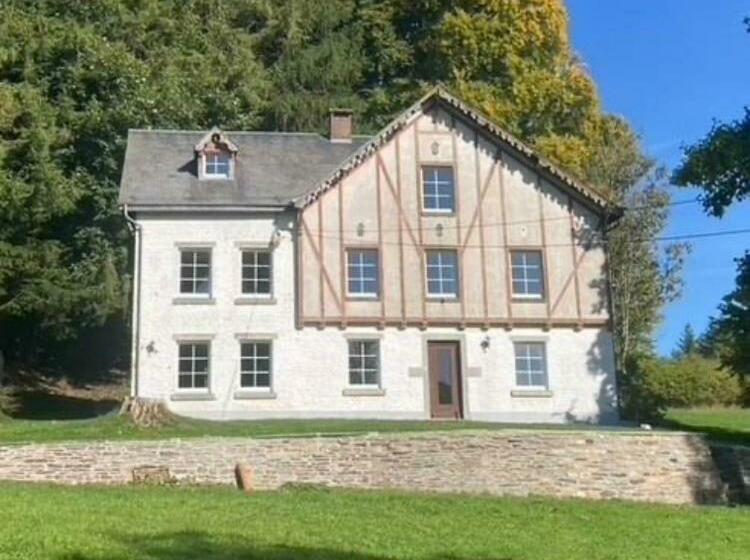 La Futaie De Chabrehez  Maison Typique Ardennaise