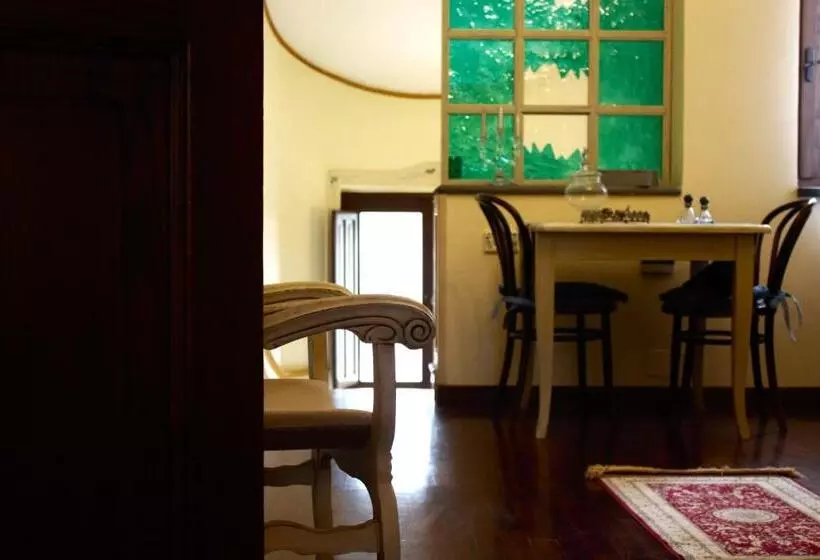 Aamiaismajoitus (B&B) Villa Carmela