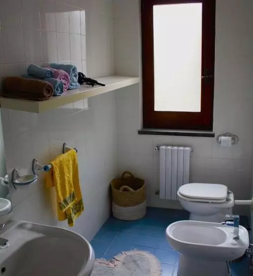 Aamiaismajoitus (B&B) Villa Carmela