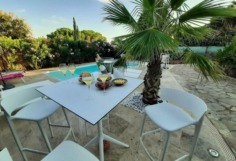 Bed and Breakfast Villa Rasoa Chambre Miroir