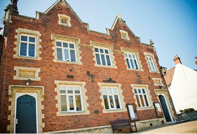 Отель Elmham House   Pilgrim