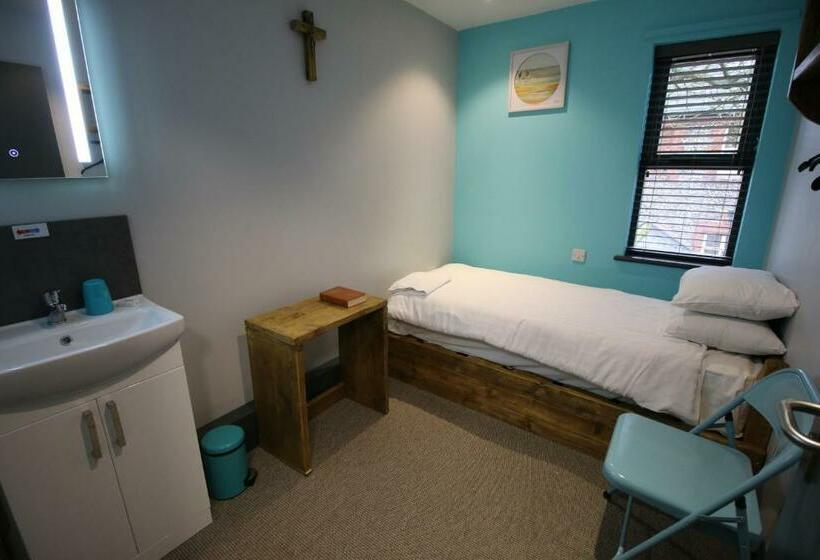 Отель Elmham House   Pilgrim