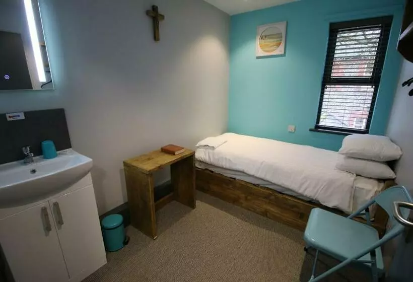 Hotelli Elmham House   Pilgrim