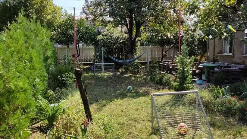 پانسیون Guest House Tall Rooms