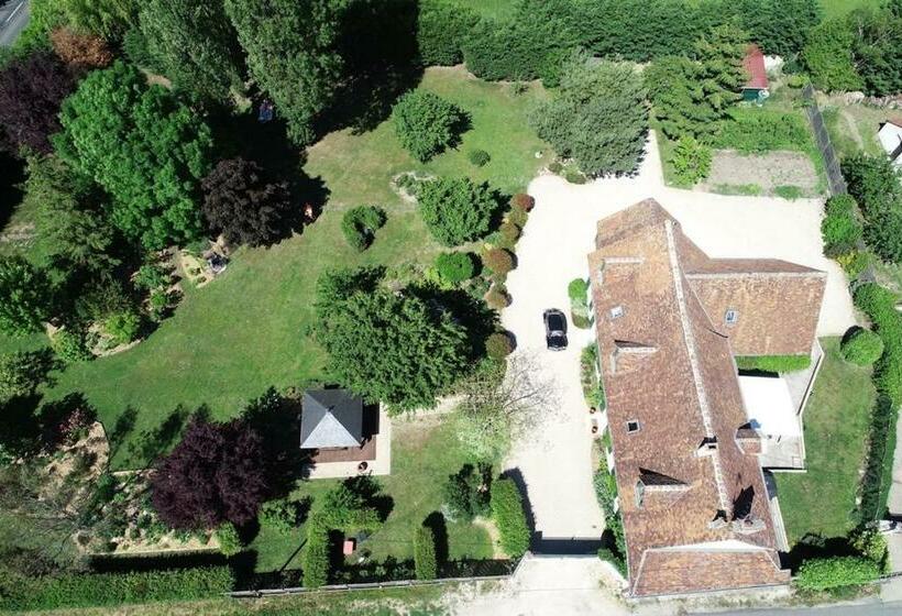 Renovated Solognote Farmhouse, 8 Rooms, 14 Peoples, Jacuzzi, Sport Room, Pétanque, Wood Fired Sauna