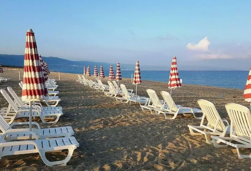 Villa Delle Civette 300m Dal Mare