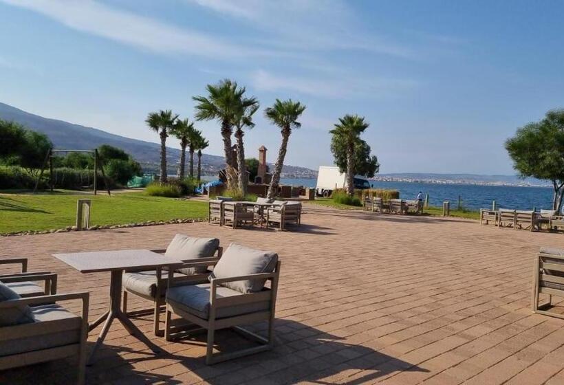 شقة الكرنيش