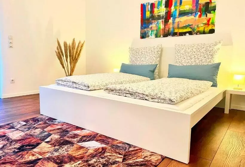 Better Living   Villa   Exklusiv Studio 76qm