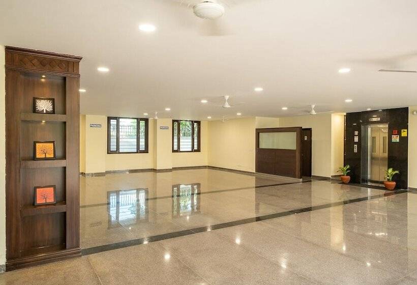 هتل Sheerha Royal Residency