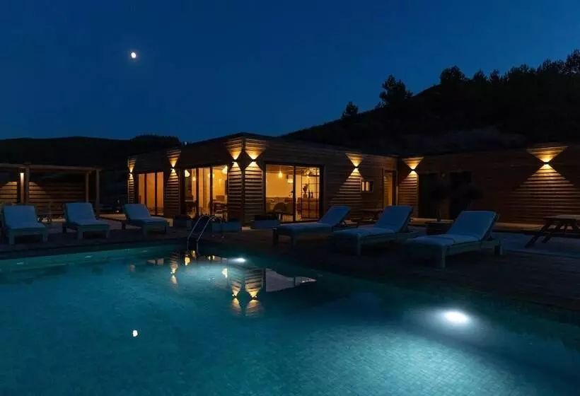 Hotelli Sóis Montejunto Eco Lodge