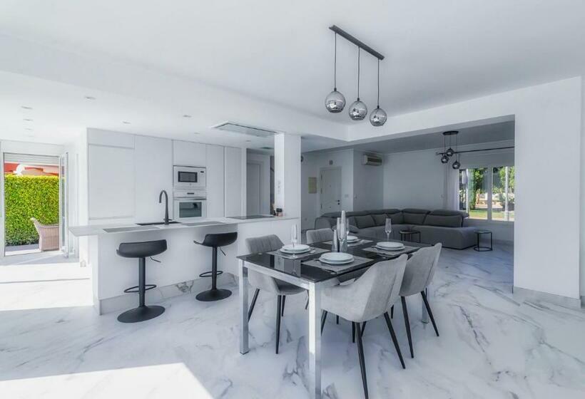 Villa Fresno With Private Pool On Gated 5 Mar Menor Golf Resort   3 Bed/3 Shower/wc