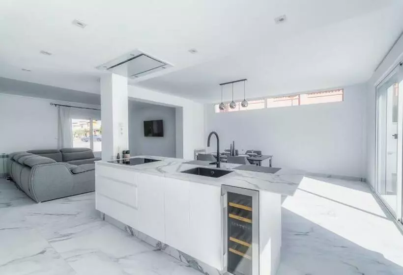 Villa Fresno With Private Pool On Gated 5 Mar Menor Golf Resort 3 Bed/3 Shower/wc