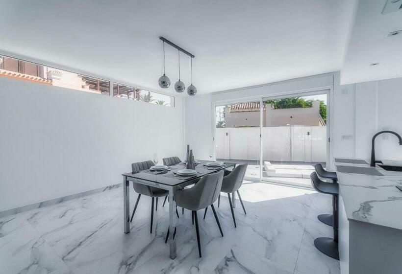 Villa Fresno With Private Pool On Gated 5 Mar Menor Golf Resort   3 Bed/3 Shower/wc