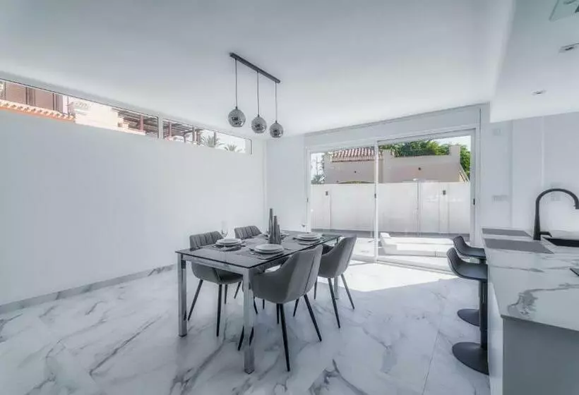 Villa Fresno With Private Pool On Gated 5 Mar Menor Golf Resort 3 Bed/3 Shower/wc