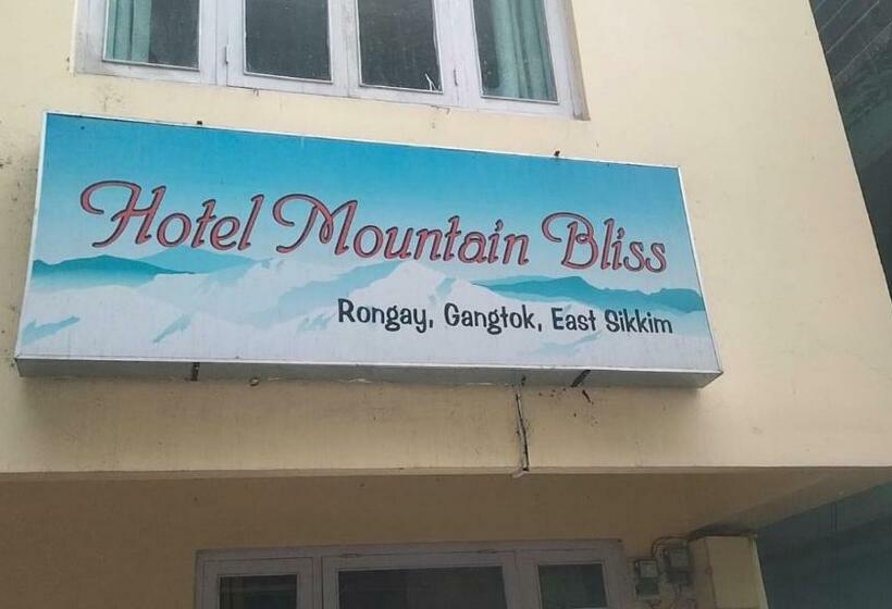 هتل Mountain Bliss