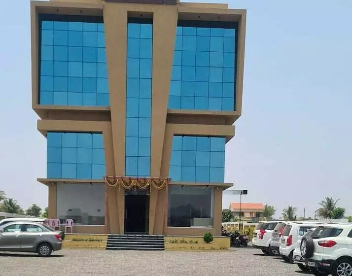 Hotelli Sachin Executive