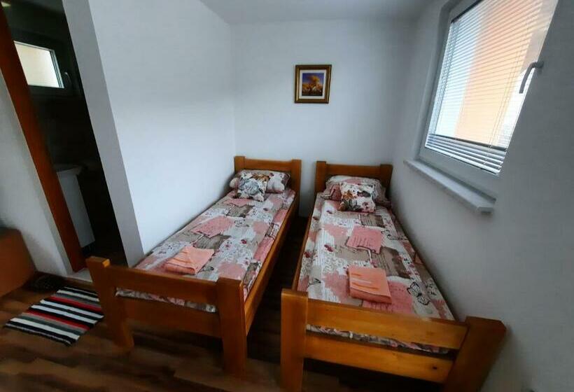 Apartmani Biser Drine