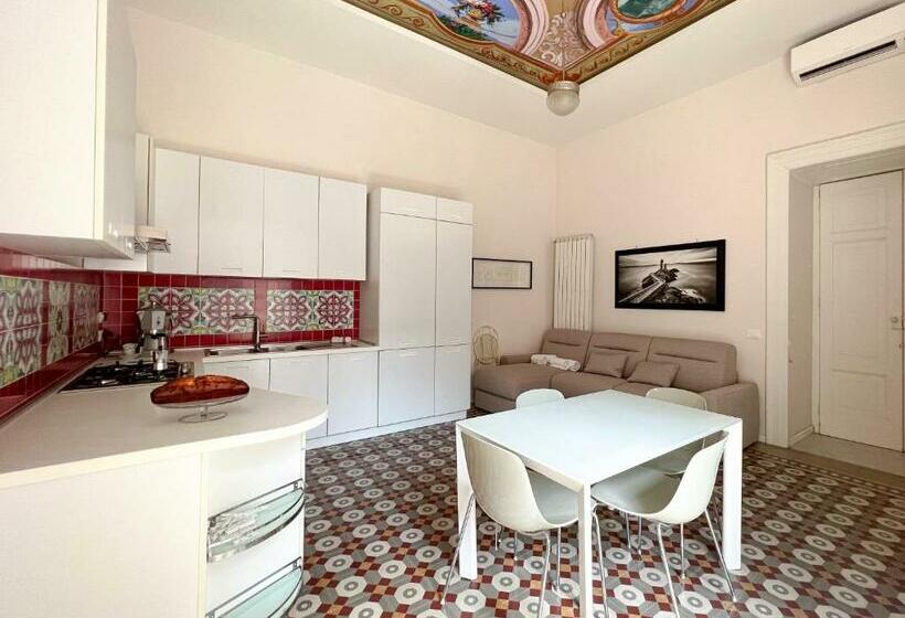 Chiara S Apartment Sorrento 2