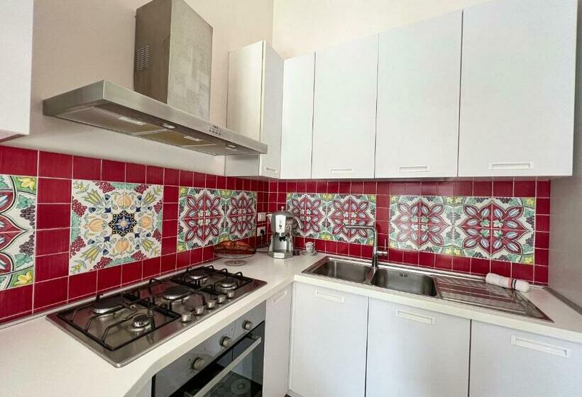 Chiara S Apartment Sorrento 2