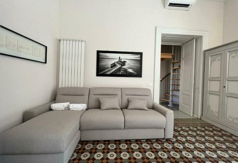 Chiara S Apartment Sorrento 2