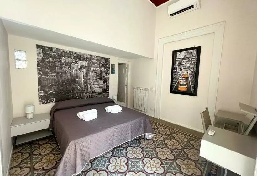 Chiara S Apartment Sorrento 2
