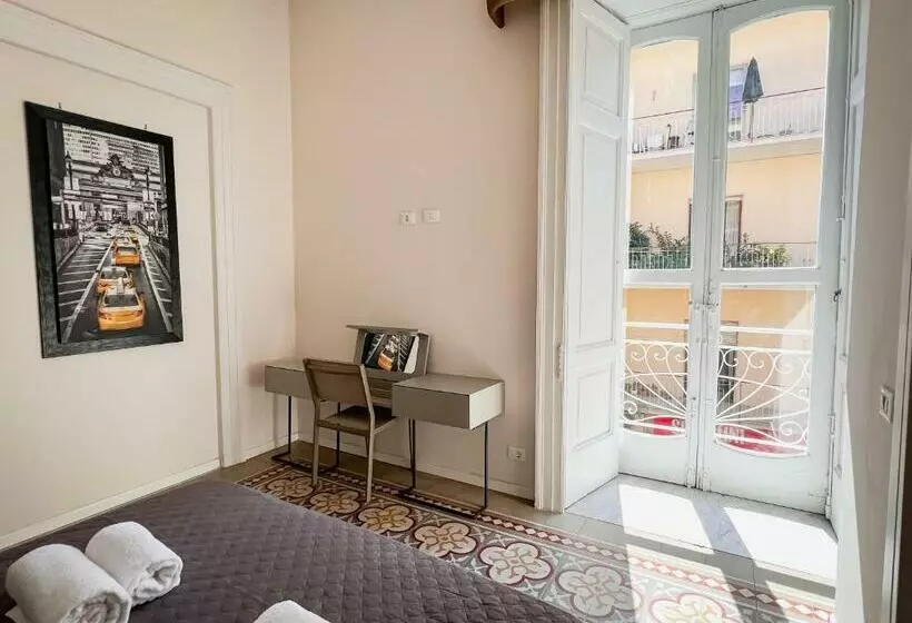 Chiara S Apartment Sorrento 2