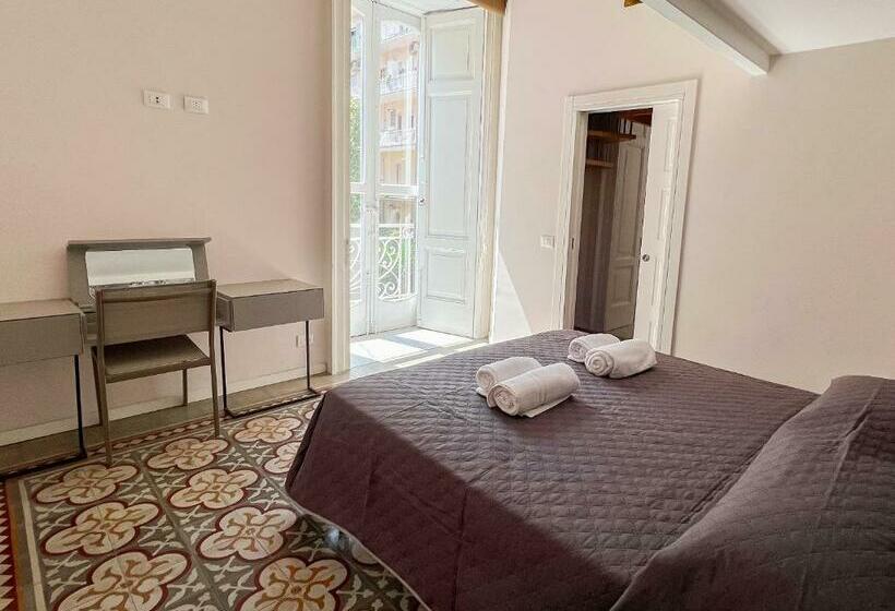 Chiara S Apartment Sorrento 2