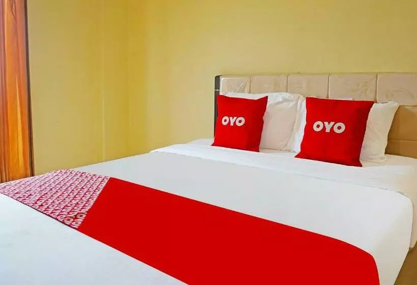 Hotelli Oyo 91580 Kost Bougenville Syariah