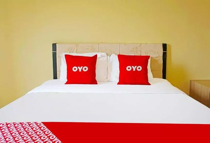 Hotelli Oyo 91580 Kost Bougenville Syariah