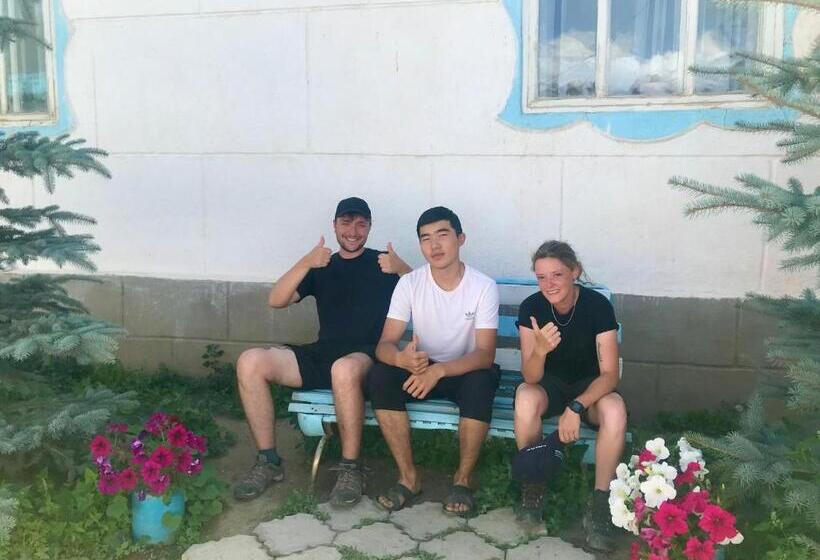 پانسیون Guest House Liliya