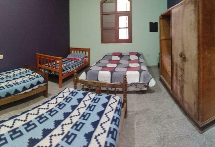 פנסיון La Casa De Doris