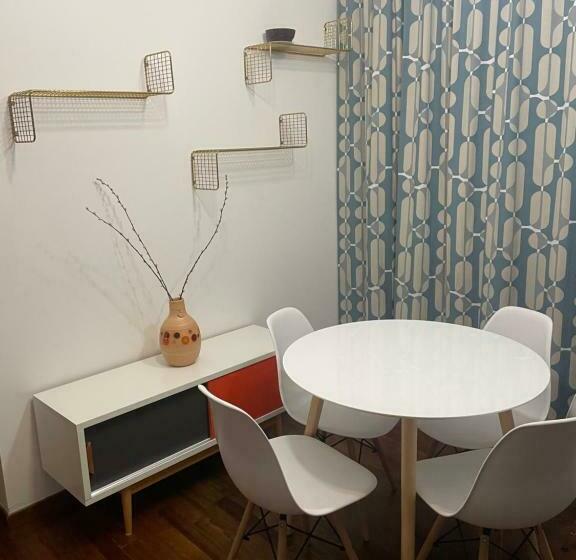 Poli House   City Center