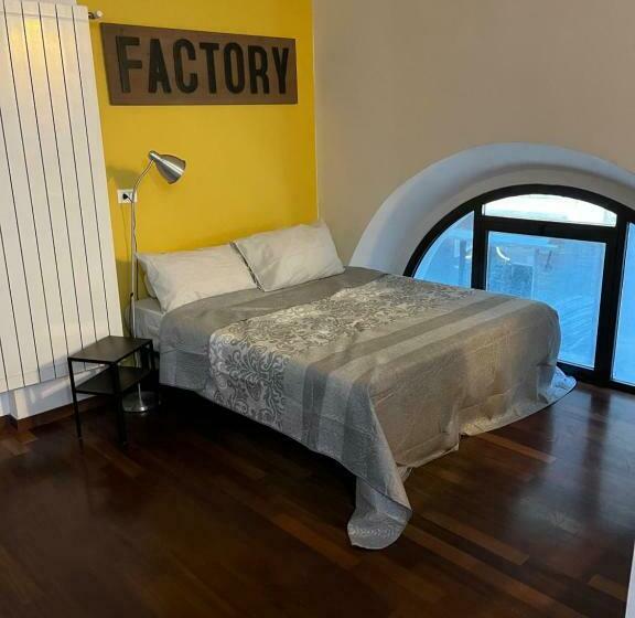 Poli House   City Center