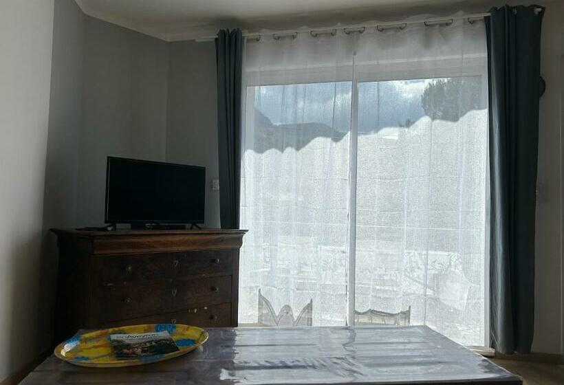 Les Plantades Aveyronnaises