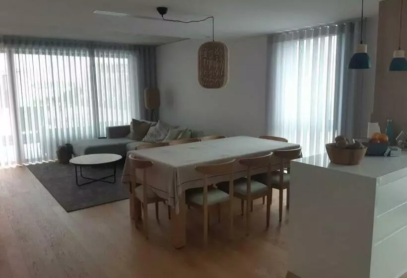 Apartamento T3 Junto à Ria E Ao Mar!